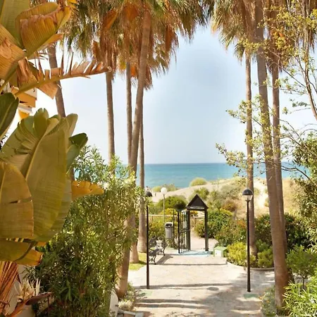 In Near Romana Playa Apartment Marbella